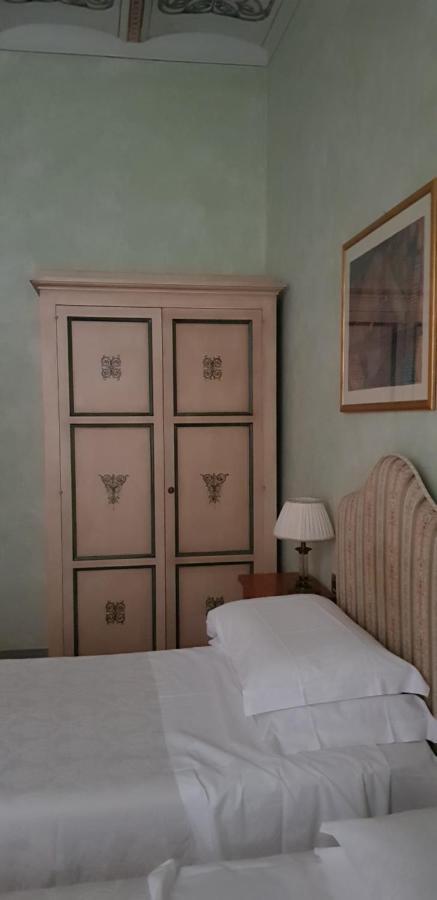サン・ジミニャーノ B＆B パラッツォ アル トリオーネ 2 Bed & Breakfast エクステリア 写真