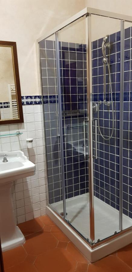 サン・ジミニャーノ B＆B パラッツォ アル トリオーネ 2 Bed & Breakfast エクステリア 写真
