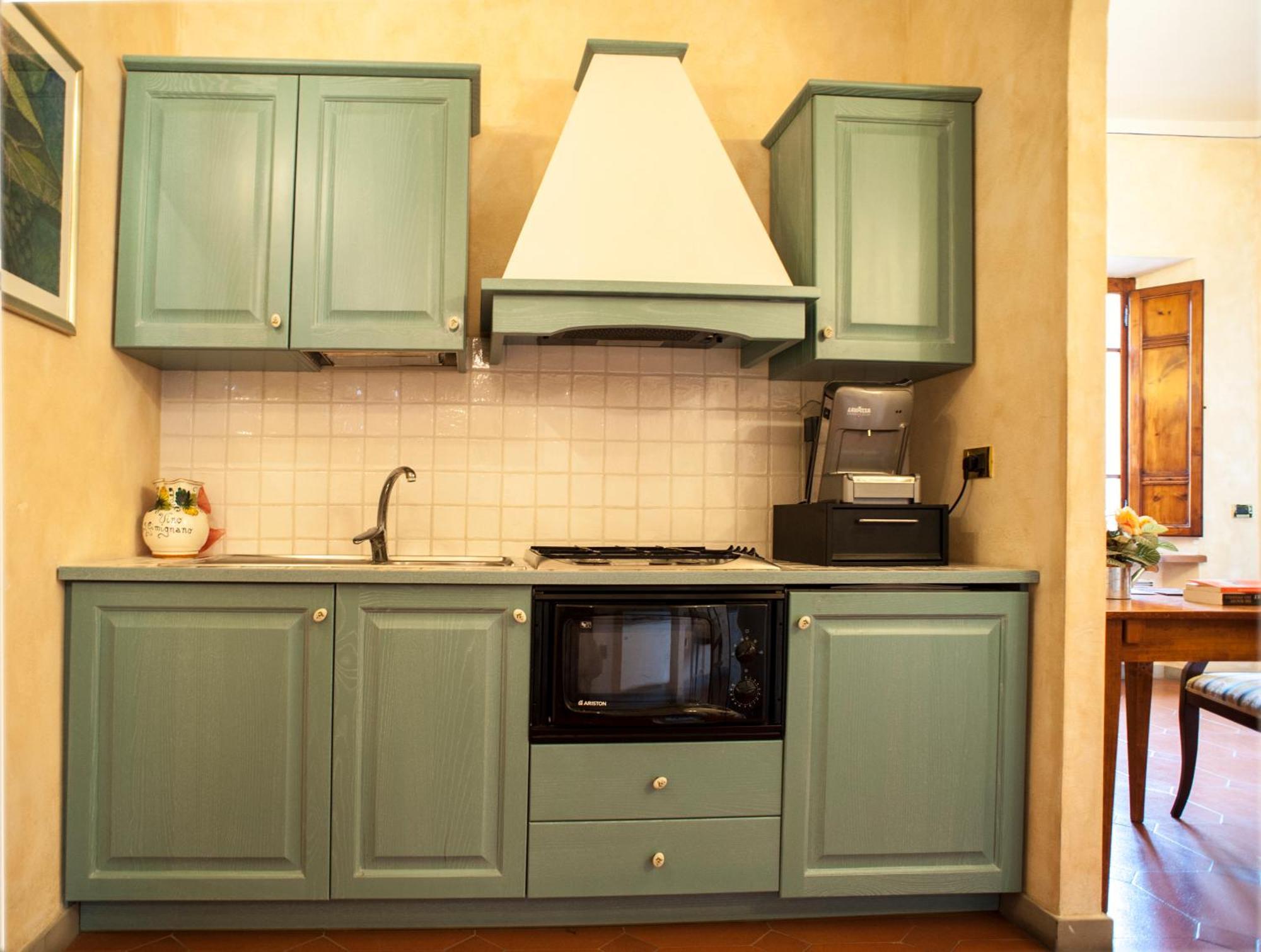 サン・ジミニャーノ B＆B パラッツォ アル トリオーネ 2 Bed & Breakfast エクステリア 写真