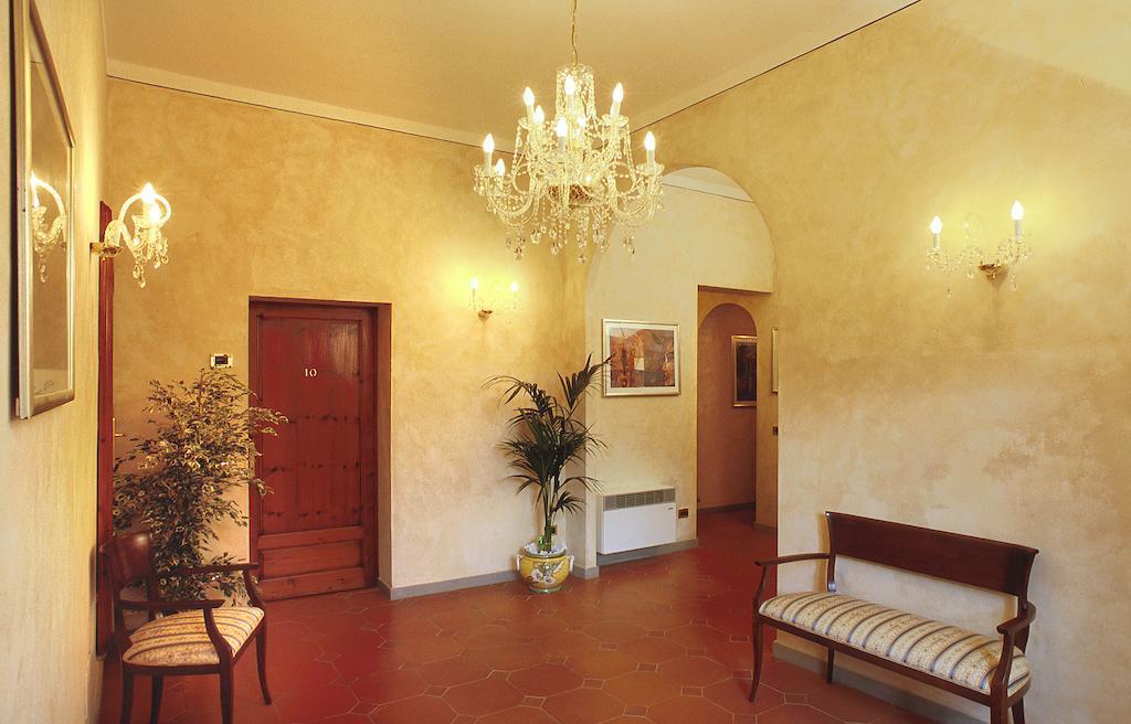 サン・ジミニャーノ B＆B パラッツォ アル トリオーネ 2 Bed & Breakfast エクステリア 写真