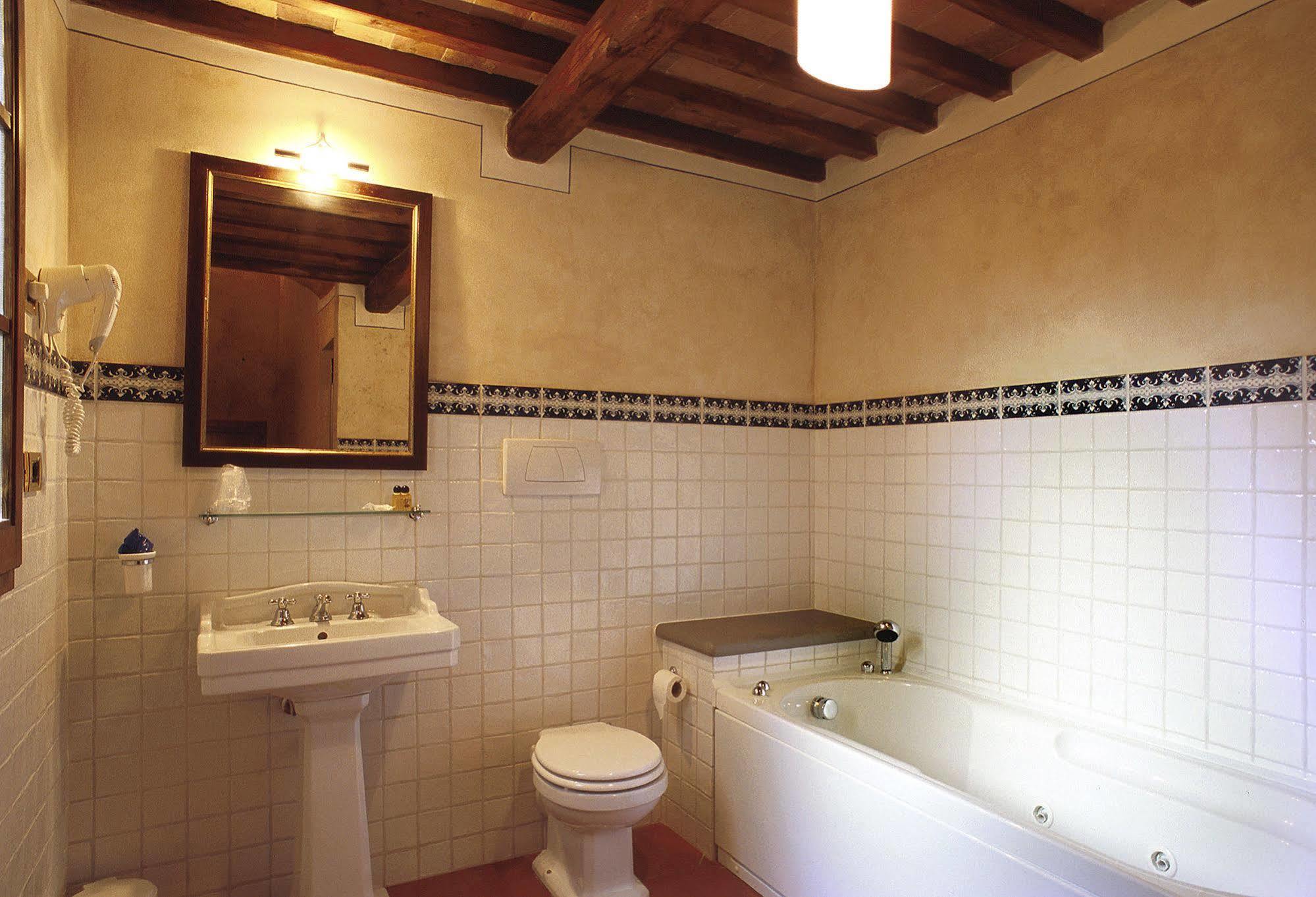 サン・ジミニャーノ B＆B パラッツォ アル トリオーネ 2 Bed & Breakfast エクステリア 写真