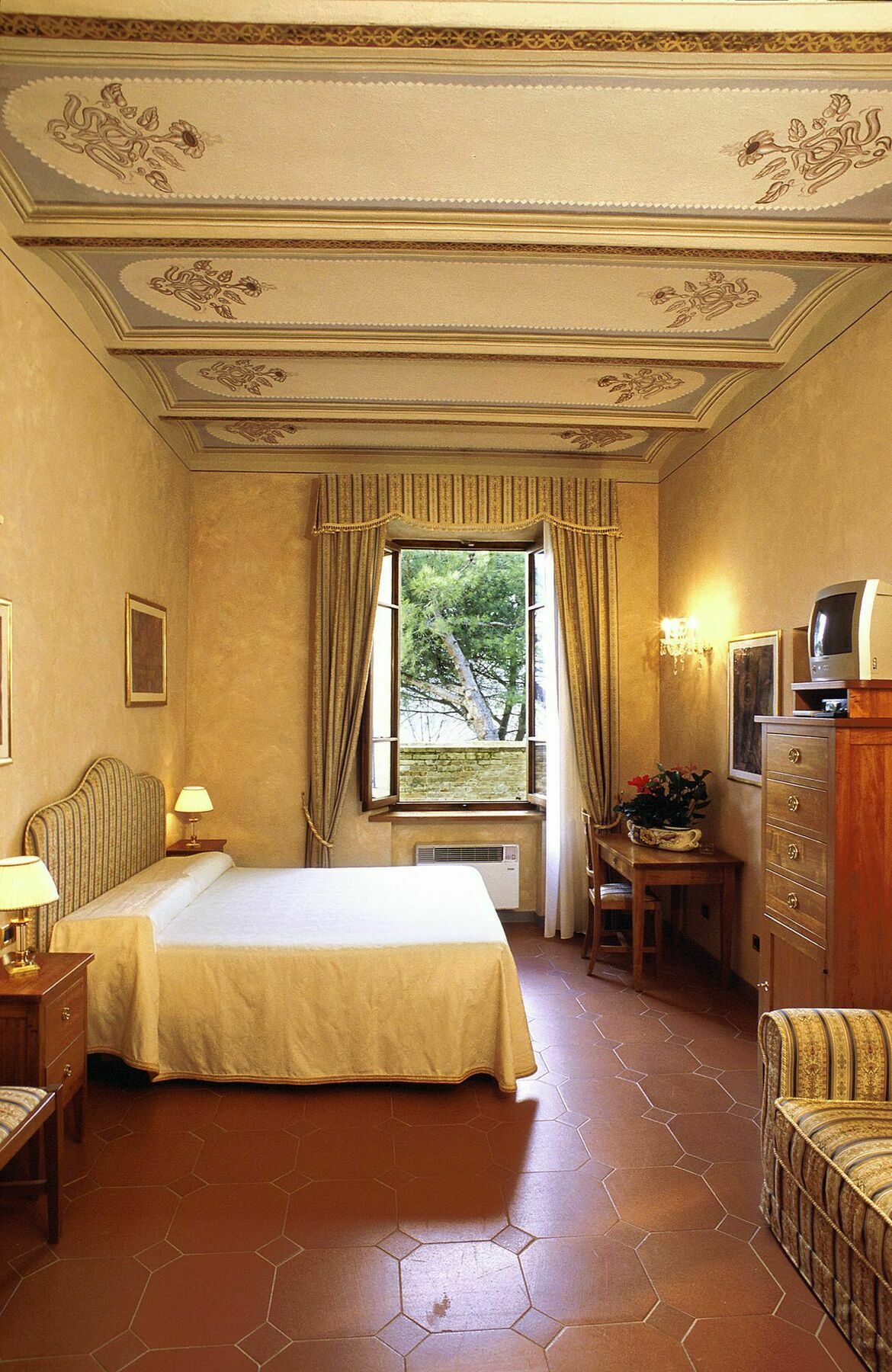 サン・ジミニャーノ B＆B パラッツォ アル トリオーネ 2 Bed & Breakfast エクステリア 写真